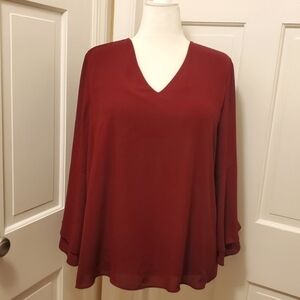 Alfani Burgundy Vneck Bell sleeve Blouse Size 16, Classic